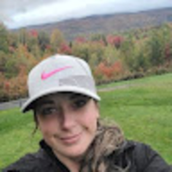 Meet your Posher, Madisson - Picture 1 of 1